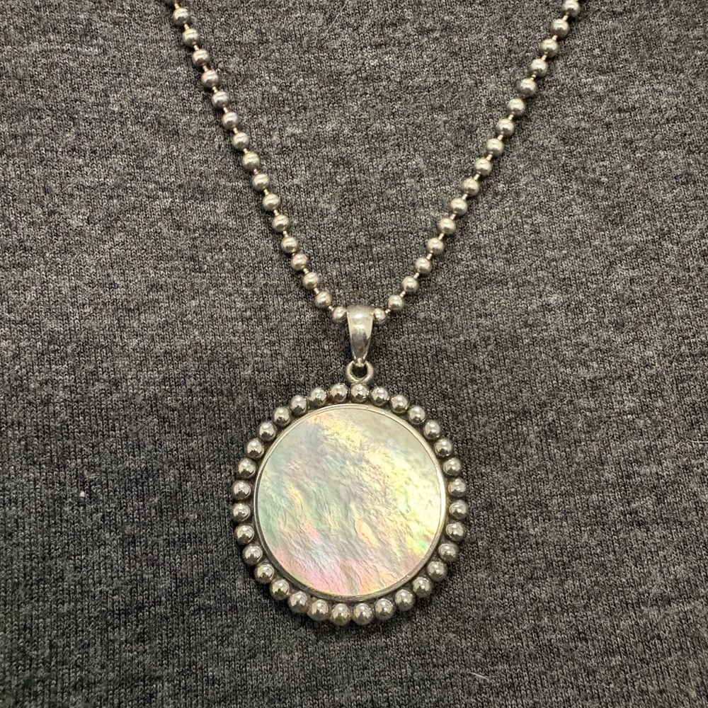 MAYA
Large Mother Of Pearl Circle Pendant Necklace